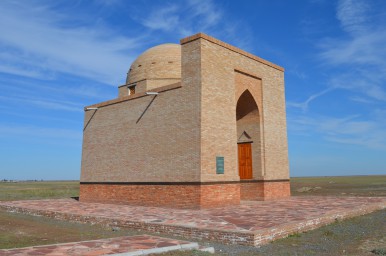 Коргалжынский район.Мавзолей Бытыгай