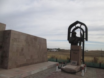 9-birzhan-sal